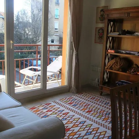 Comfy Studio 5mins Away * Alfortville