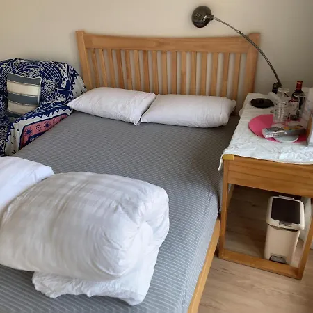 Comfy Studio 5mins Away Pansiyon *